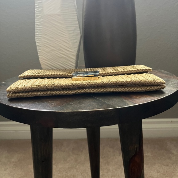 Envelope Straw Clutch Bag NWT - Picture 6 of 9